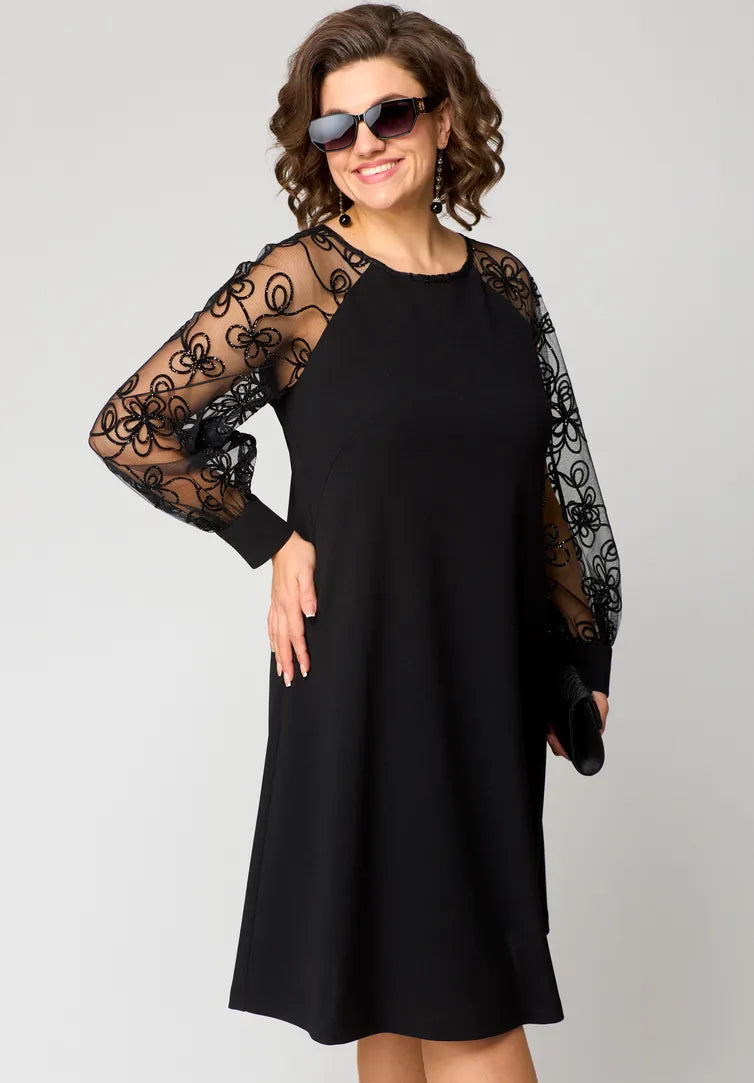 FELICIA™ – Timeless Lace Sleeve Dress